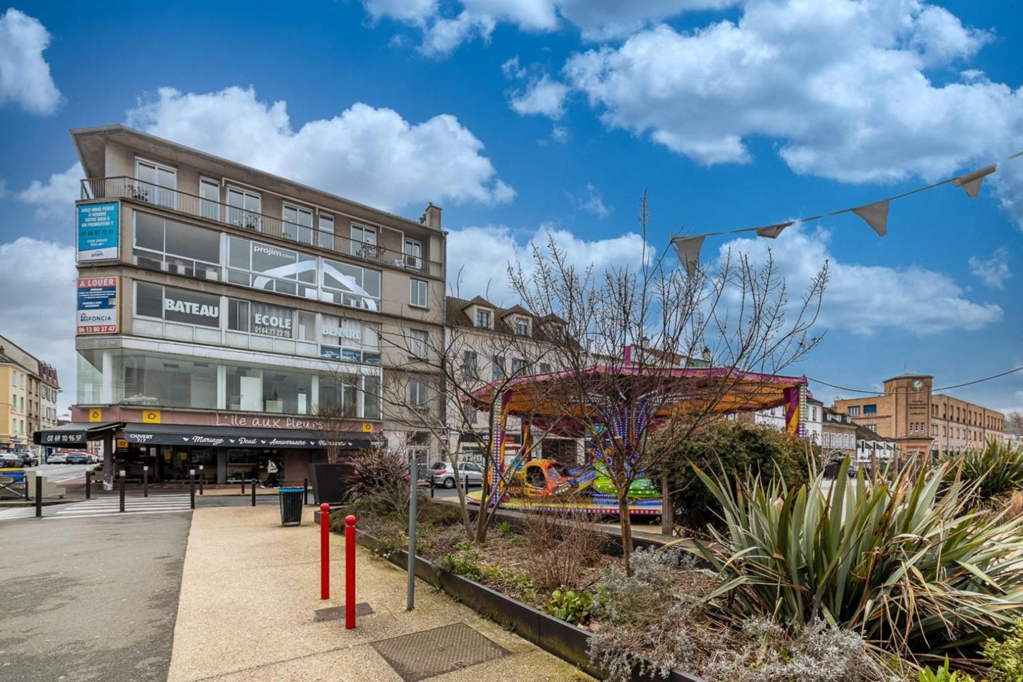 Appartement L'Ilot Bleu Paradis Melun Exteriör bild