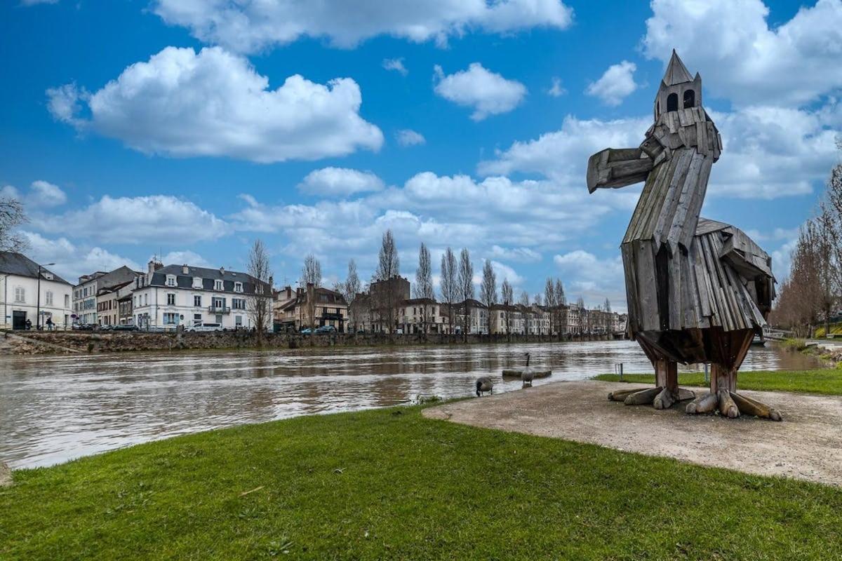 Appartement L'Ilot Bleu Paradis Melun Exteriör bild